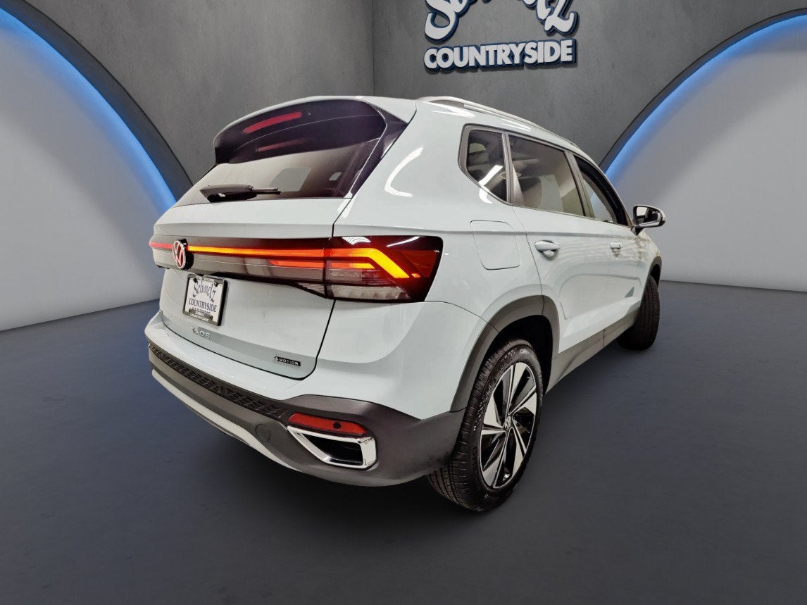 2025 Volkswagen Taos SE AWD w/Sunroof