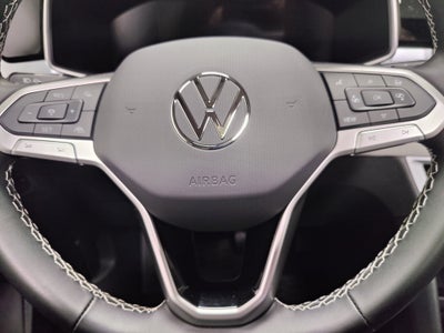 2025 Volkswagen Taos SE AWD w/Sunroof