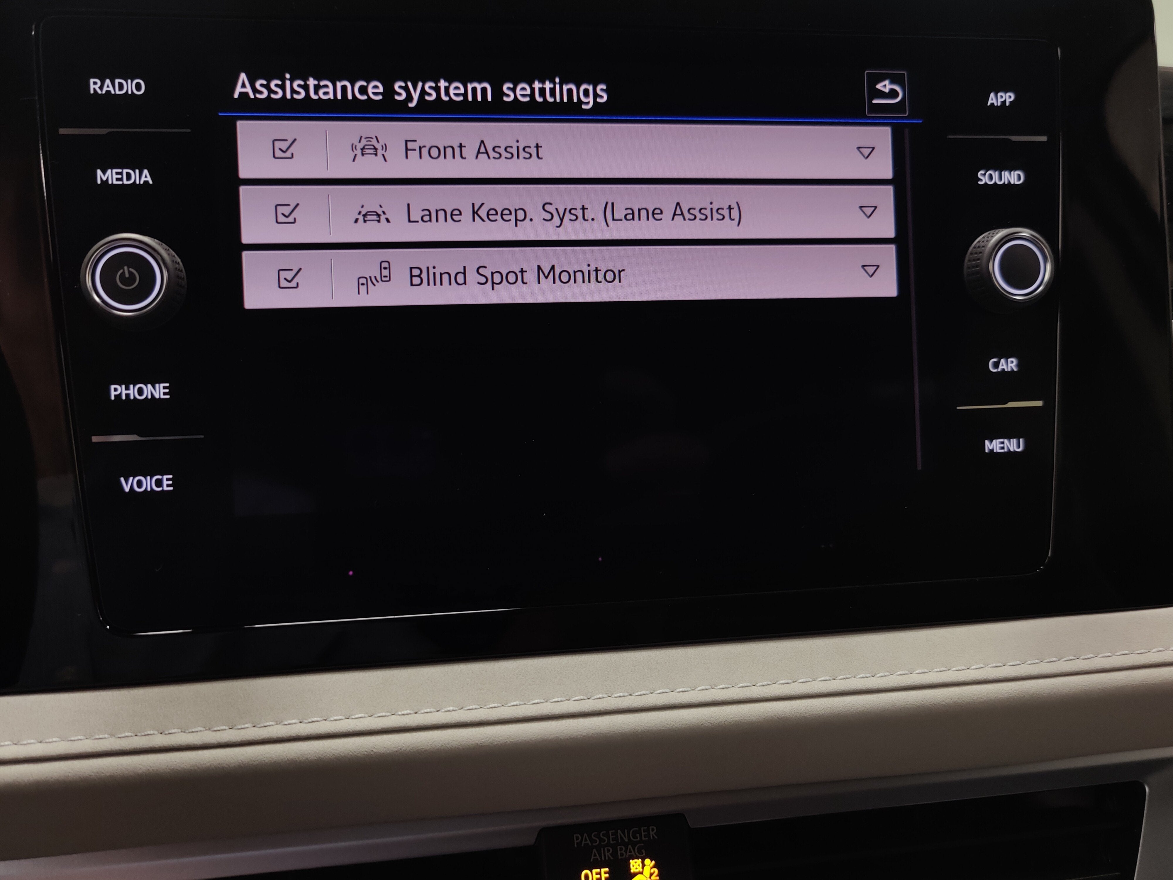 2025 Volkswagen Taos SE AWD w/Sunroof