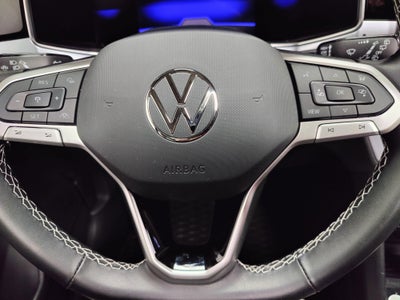 2025 Volkswagen Taos SE AWD w/Sunroof