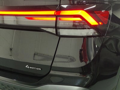 2025 Volkswagen Taos SE AWD w/Sunroof