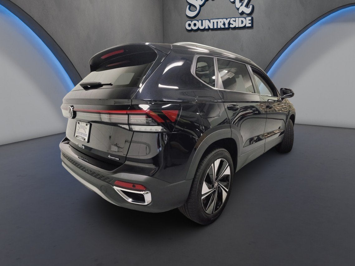 2025 Volkswagen Taos SE AWD w/Sunroof