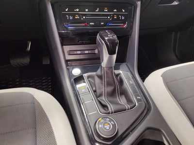 2025 Volkswagen Taos SE AWD w/Sunroof