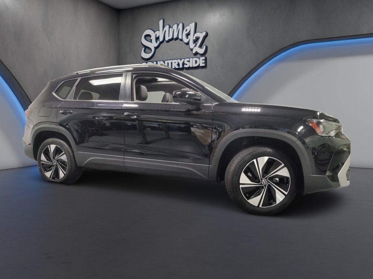 2025 Volkswagen Taos SE AWD w/Sunroof