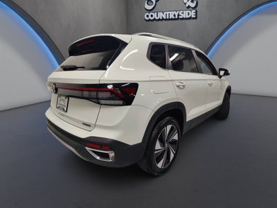 2025 Volkswagen Taos SE AWD w/Sunroof