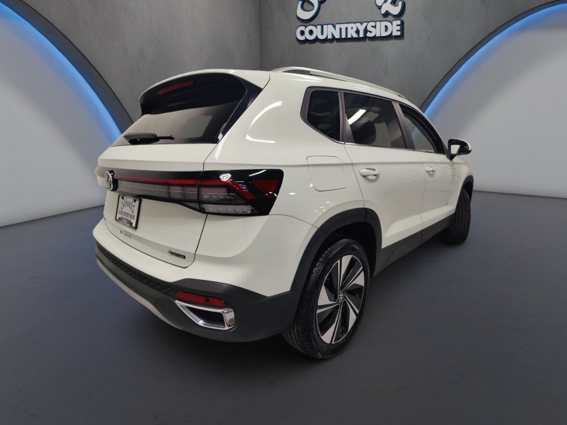 2025 Volkswagen Taos SE AWD w/Sunroof