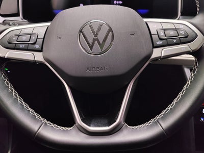 2025 Volkswagen Taos SE AWD w/Sunroof