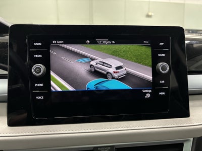 2025 Volkswagen Taos SE