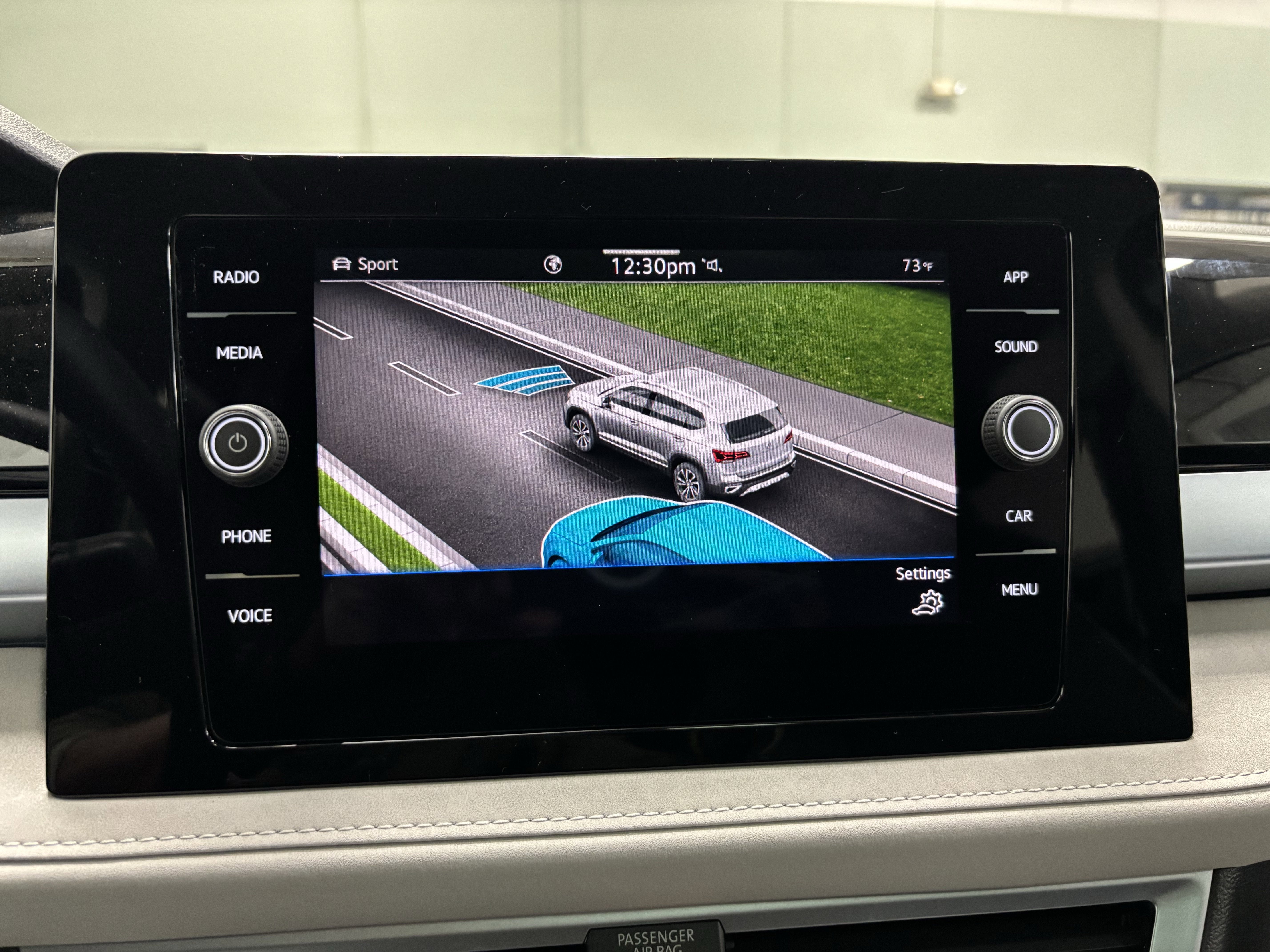 2025 Volkswagen Taos SE