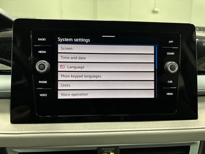 2025 Volkswagen Taos SE