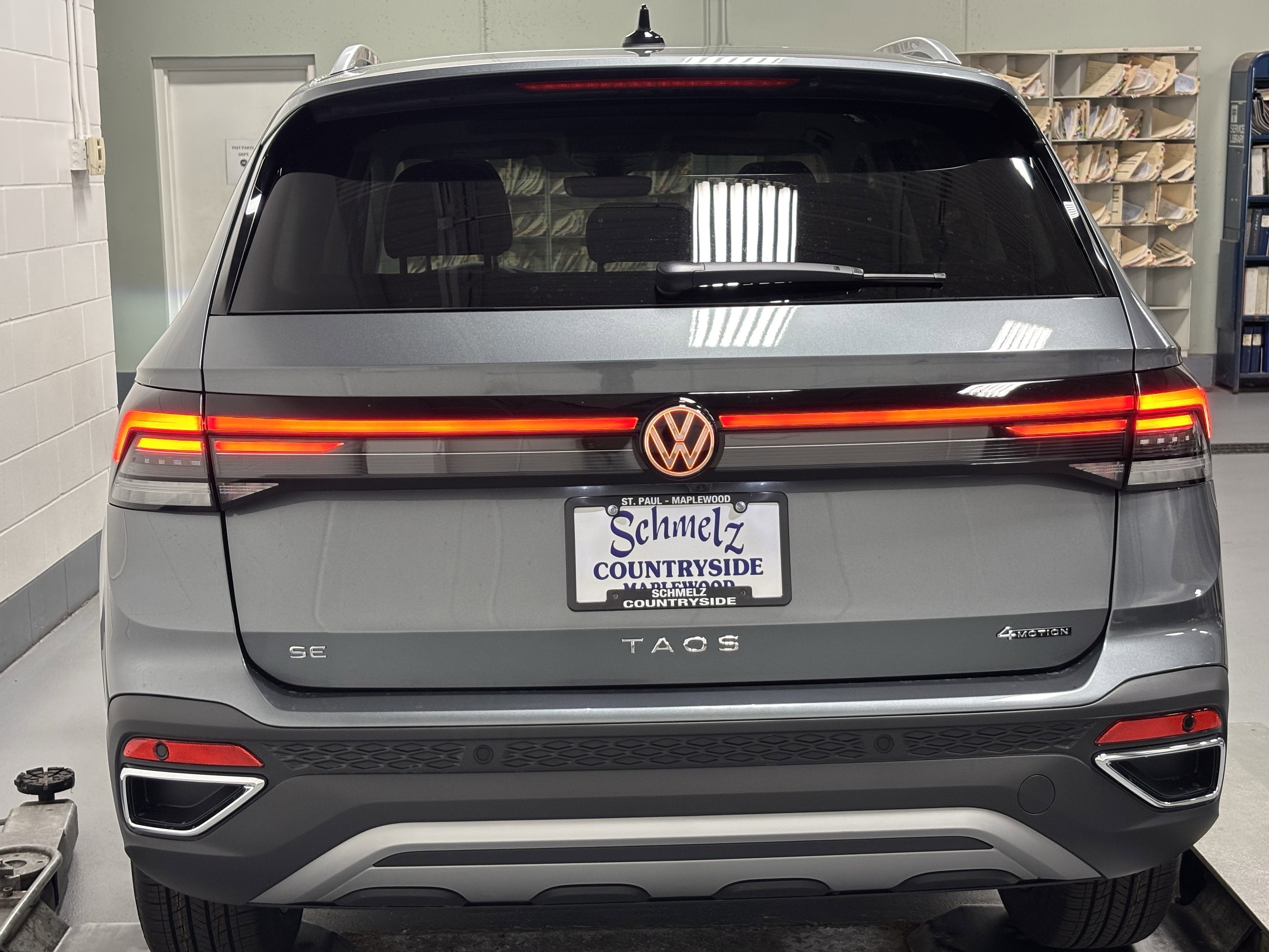 2025 Volkswagen Taos SE