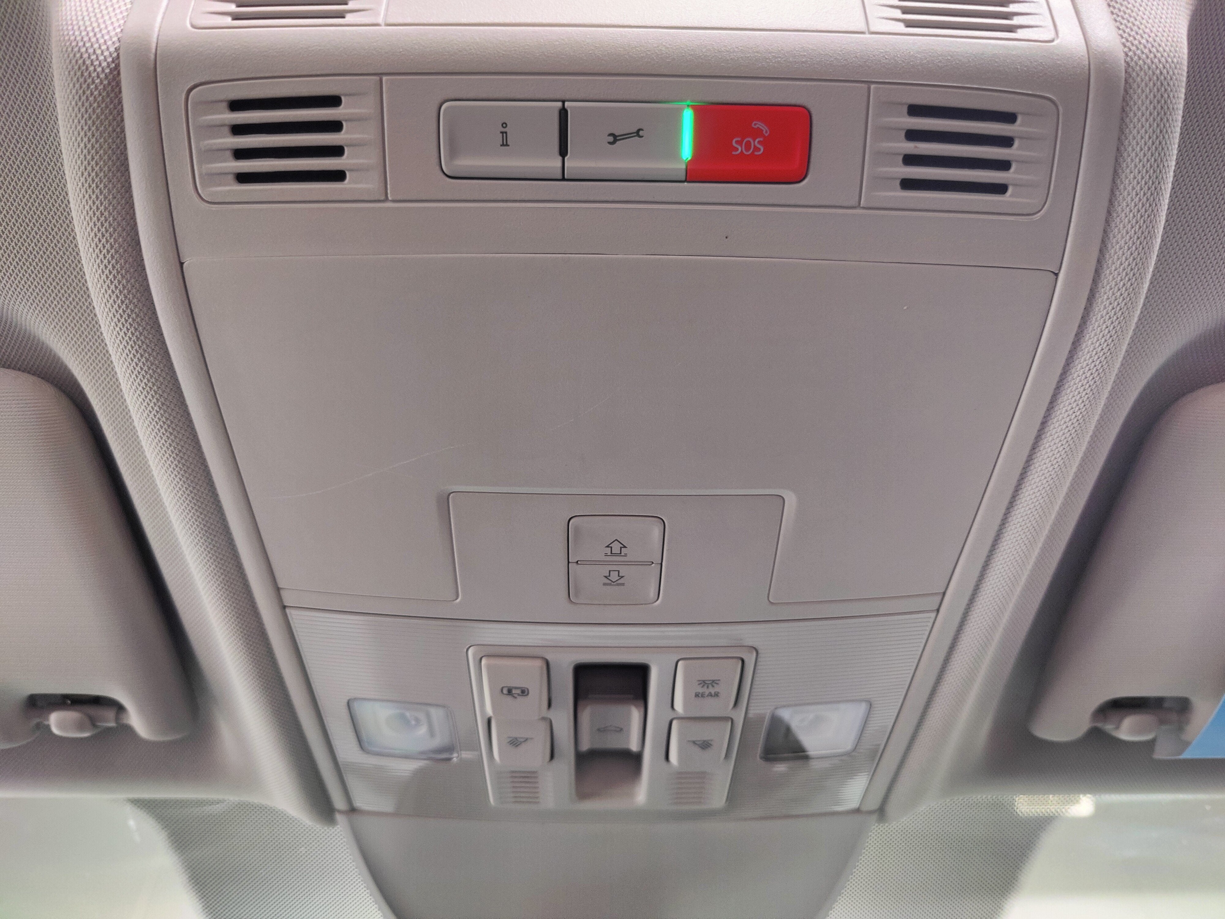 2024 Volkswagen Taos SE AWD w/Sunroof