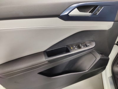 2024 Volkswagen Taos SE AWD w/Sunroof