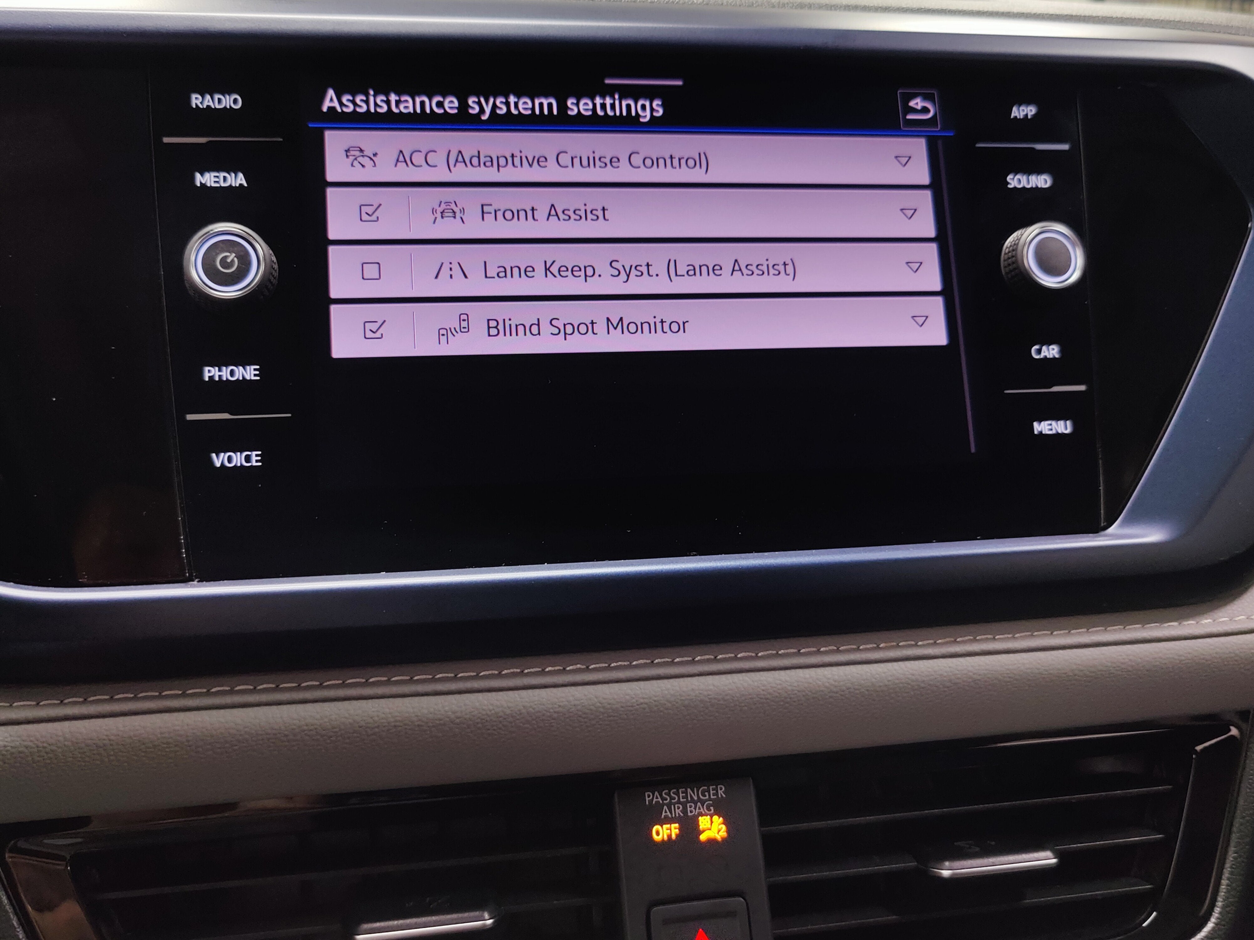 2024 Volkswagen Taos SE AWD w/Sunroof