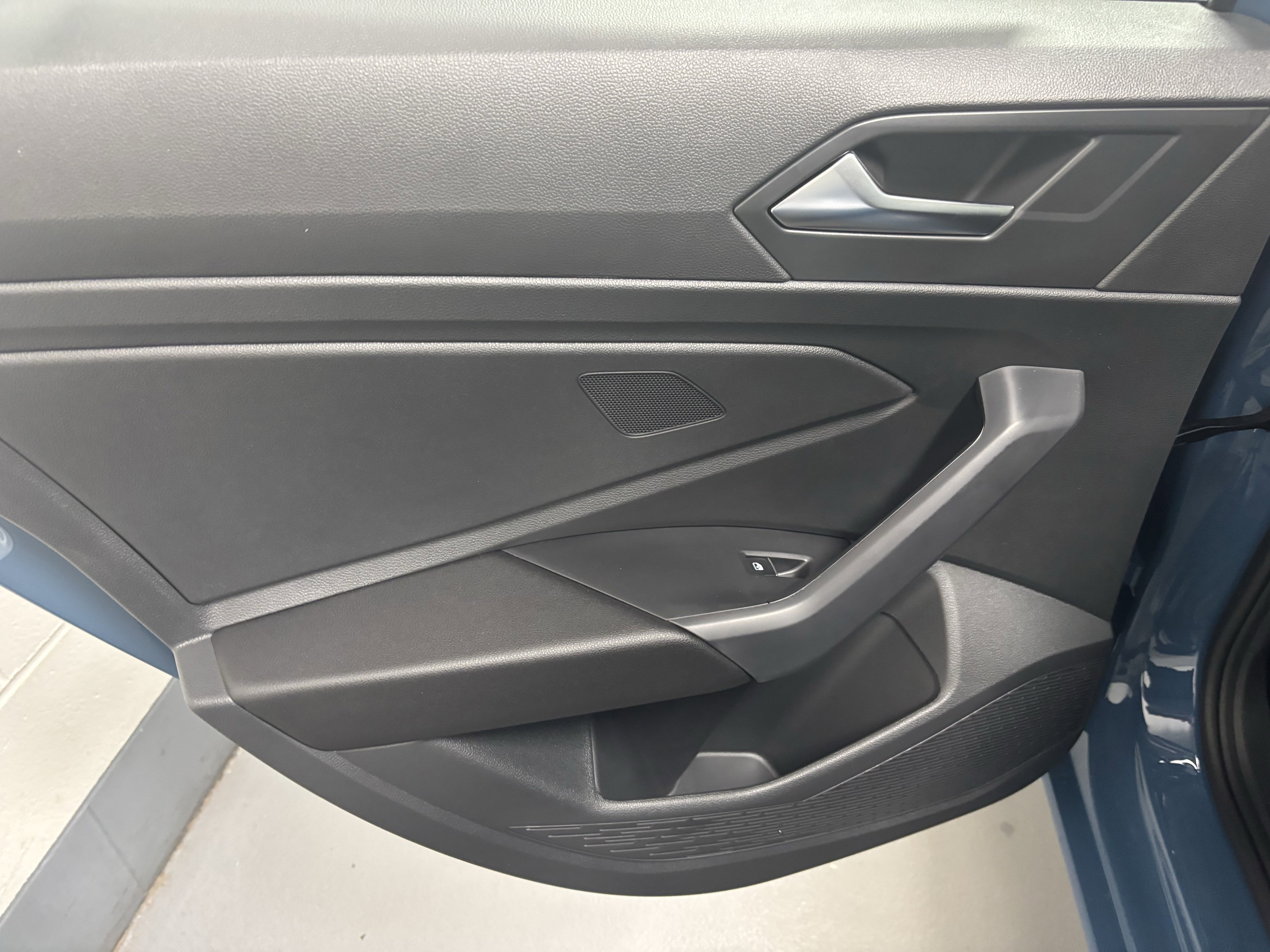 2025 Volkswagen Jetta S