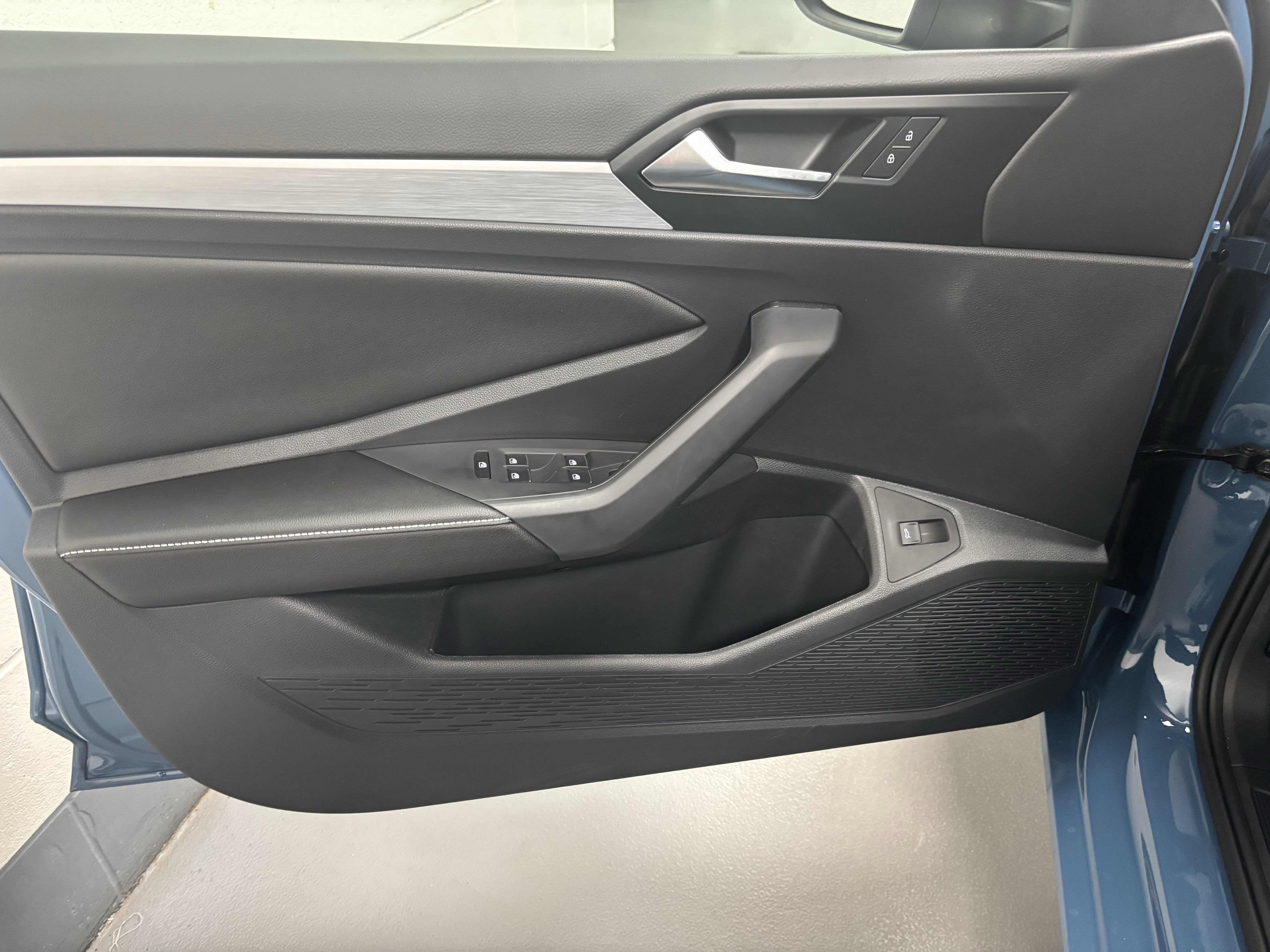 2025 Volkswagen Jetta S