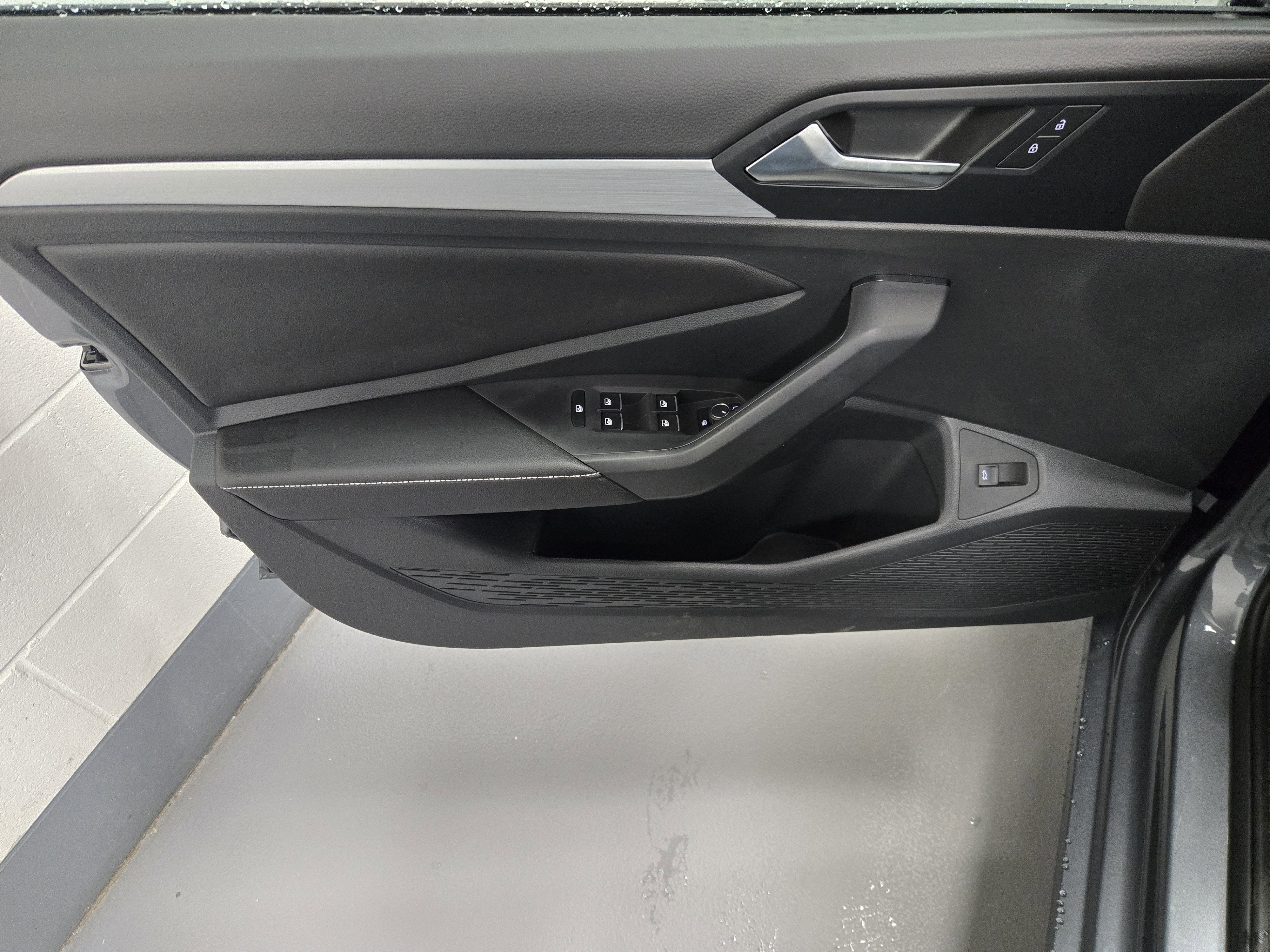 2025 Volkswagen Jetta S