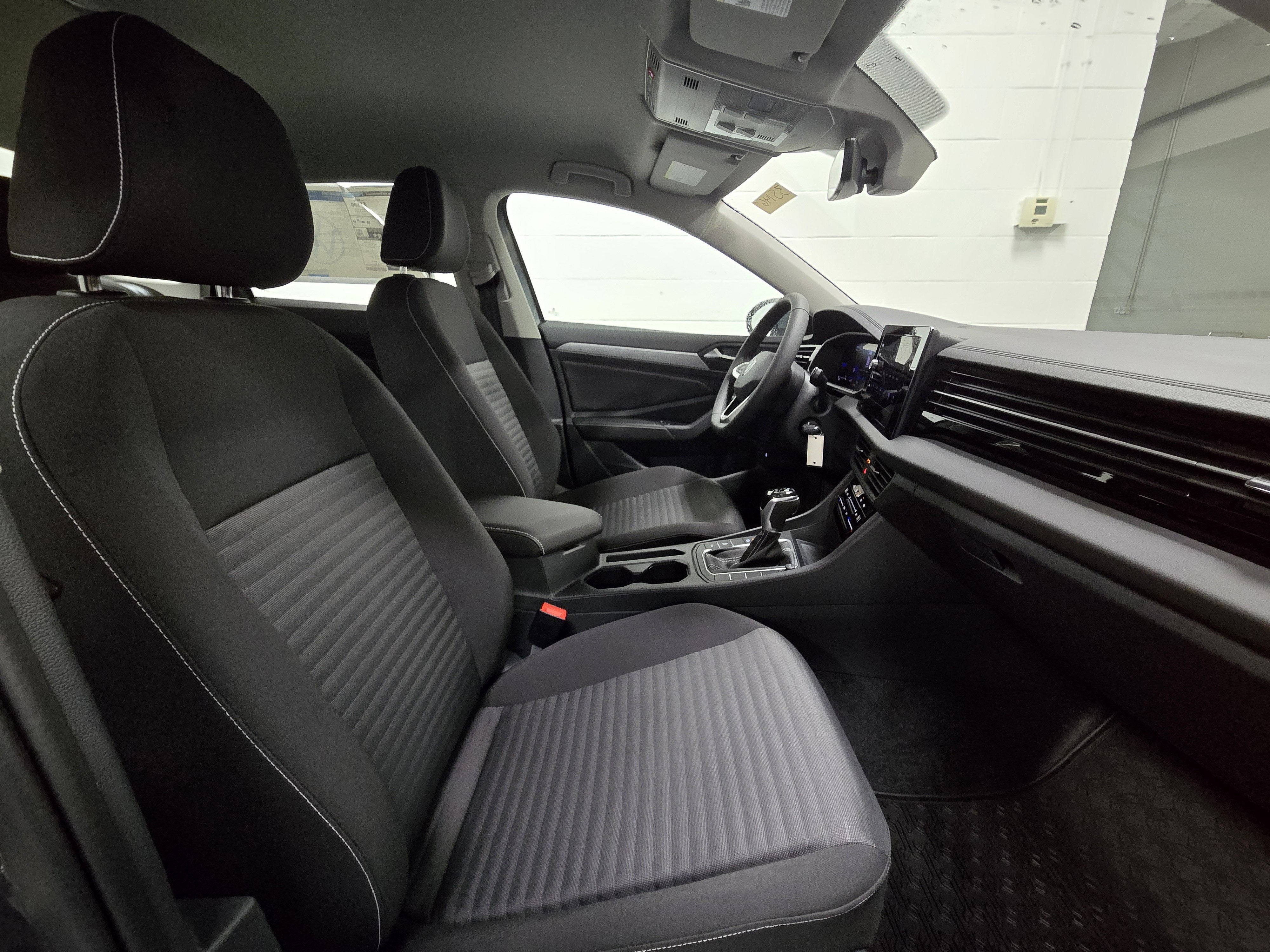 2025 Volkswagen Jetta S