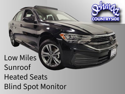 2024 Volkswagen Jetta SE w/Sunroof