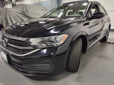 2024 Volkswagen Jetta SE w/Sunroof