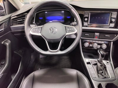 2024 Volkswagen Jetta SE w/Sunroof