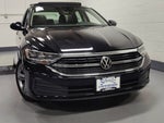 2024 Volkswagen Jetta SE w/Sunroof