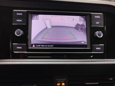 2024 Volkswagen Jetta SE w/Sunroof