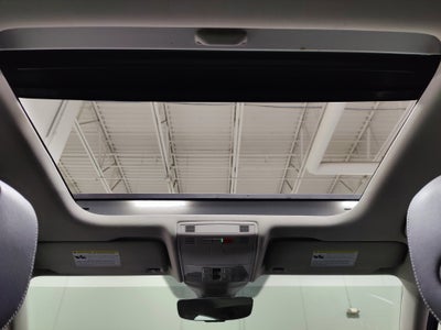 2024 Volkswagen Jetta SE w/Sunroof