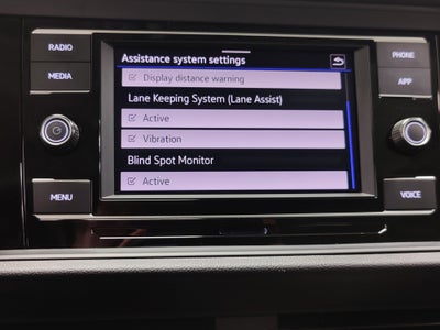 2024 Volkswagen Jetta SE w/Sunroof