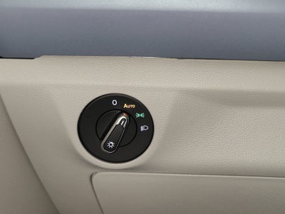 2026 Volkswagen Jetta SE w/Sunroof