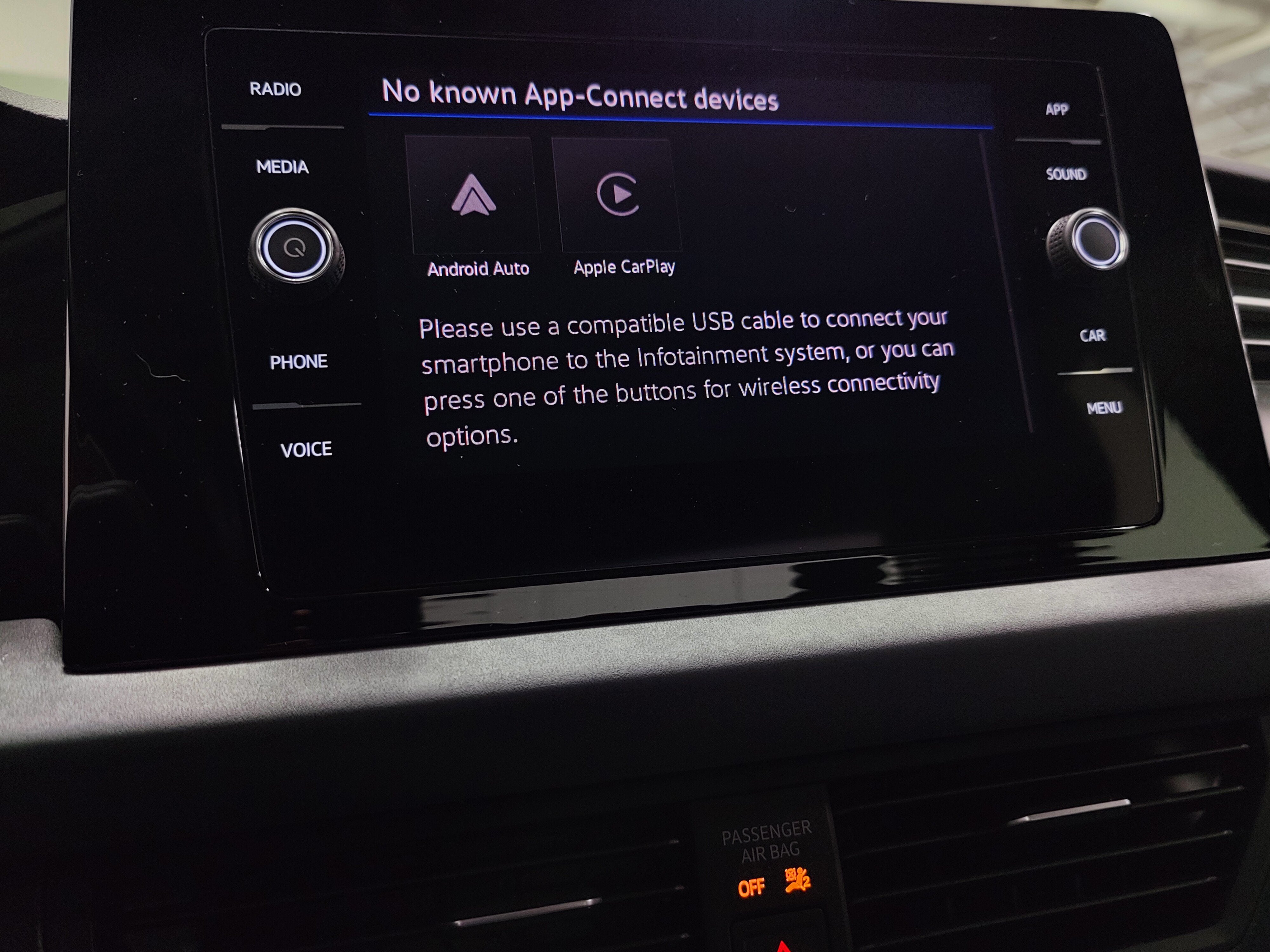 2026 Volkswagen Jetta SE w/Sunroof