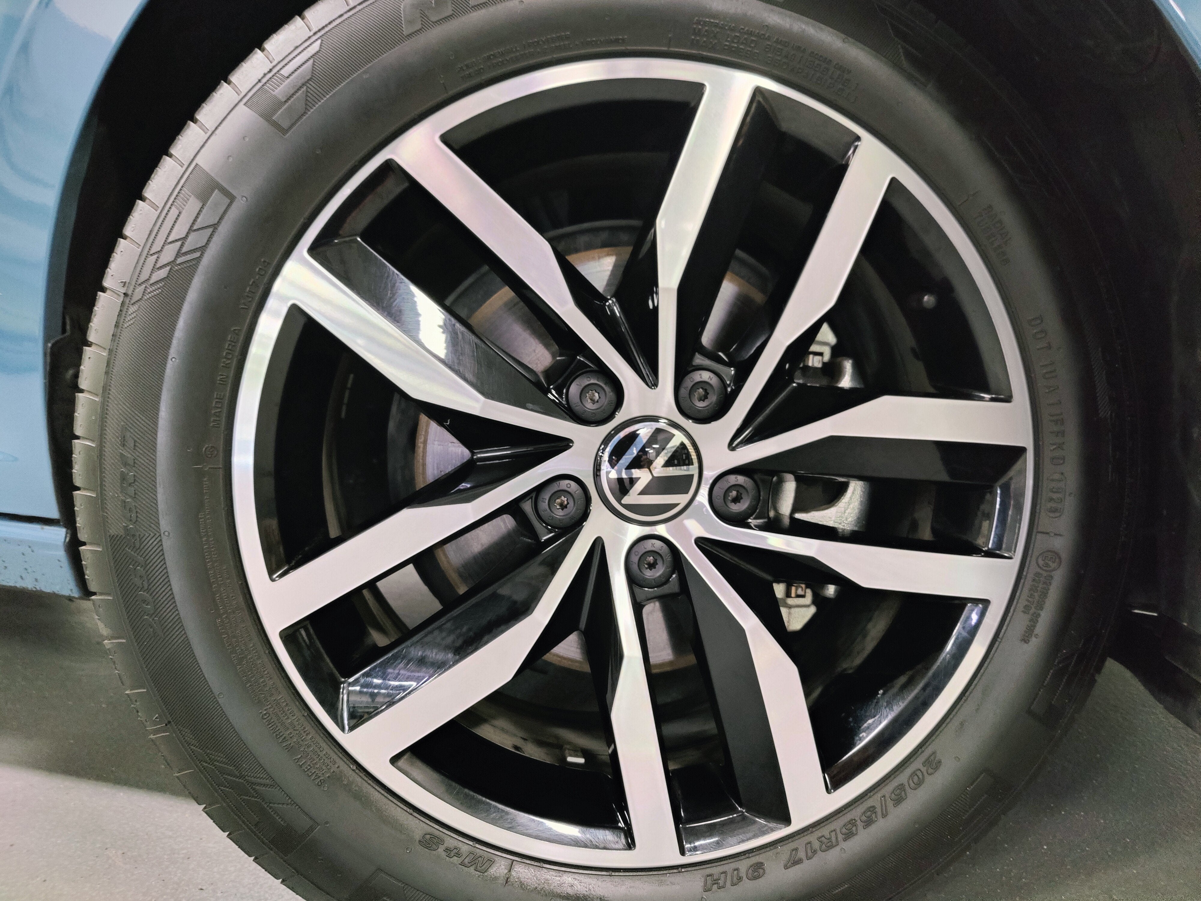 2026 Volkswagen Jetta SE w/Sunroof