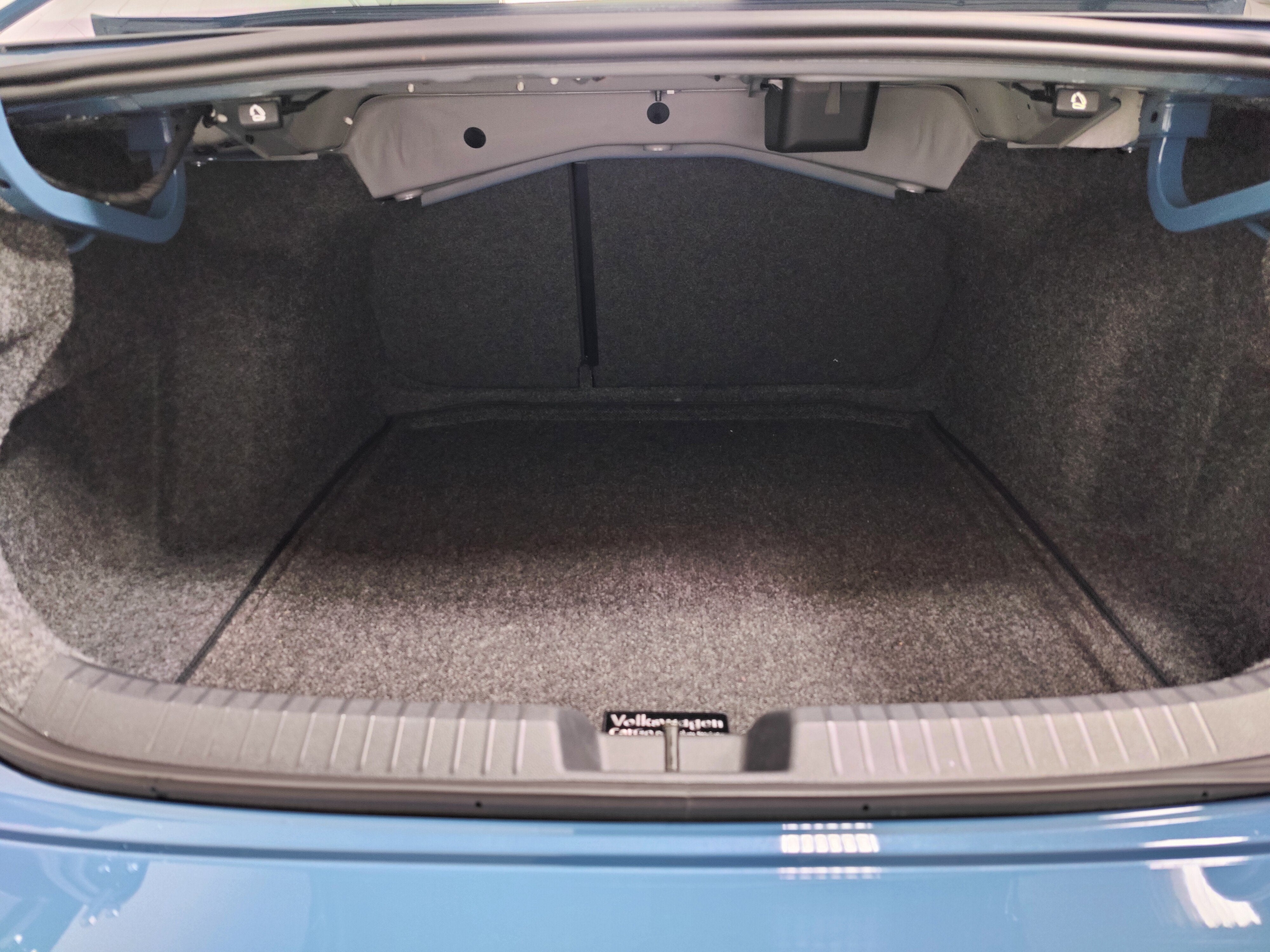 2026 Volkswagen Jetta SE w/Sunroof
