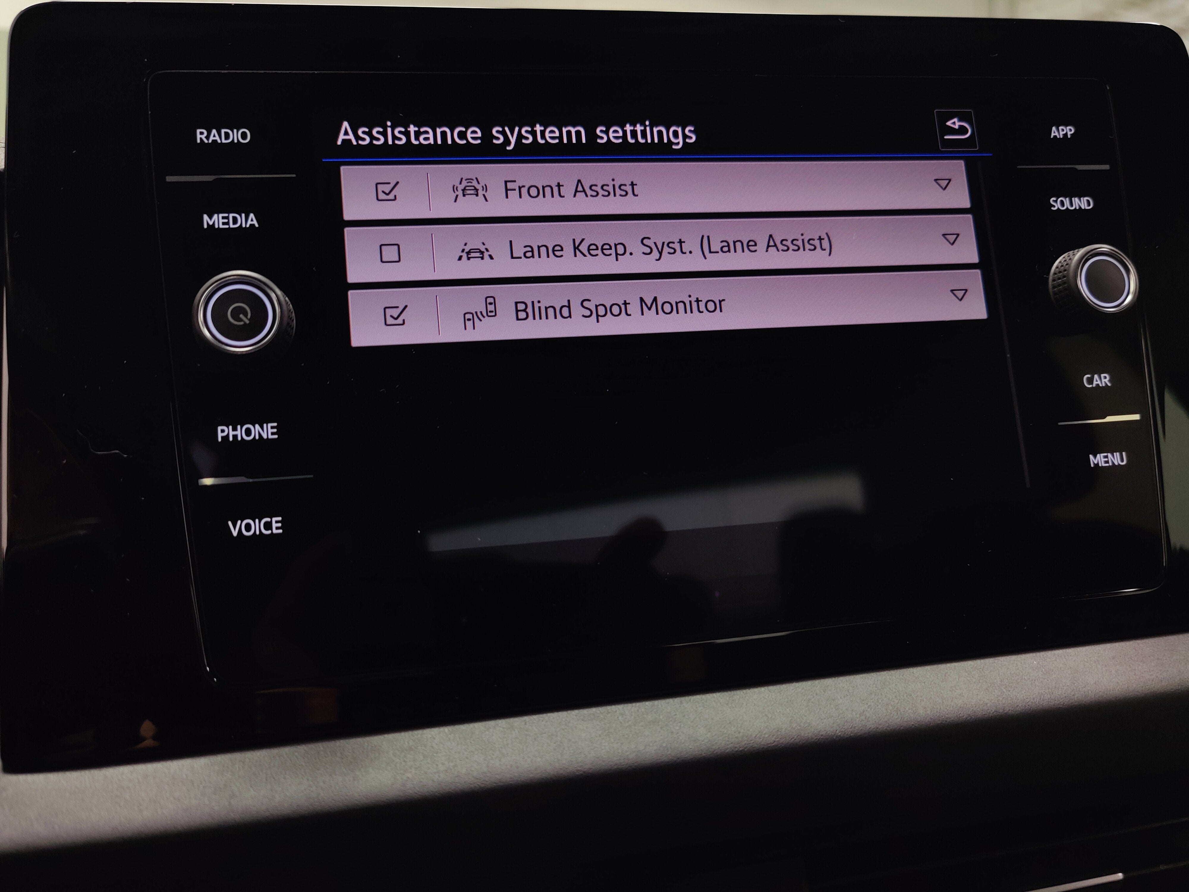 2026 Volkswagen Jetta SE w/Sunroof