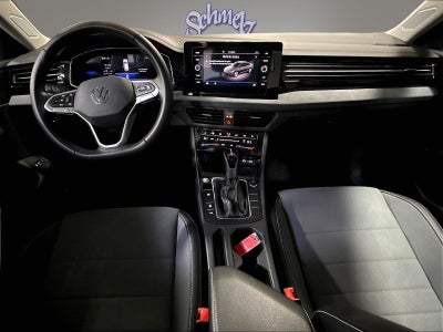 2025 Volkswagen Jetta SE w/Sunroof