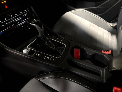 2025 Volkswagen Jetta SE w/Sunroof