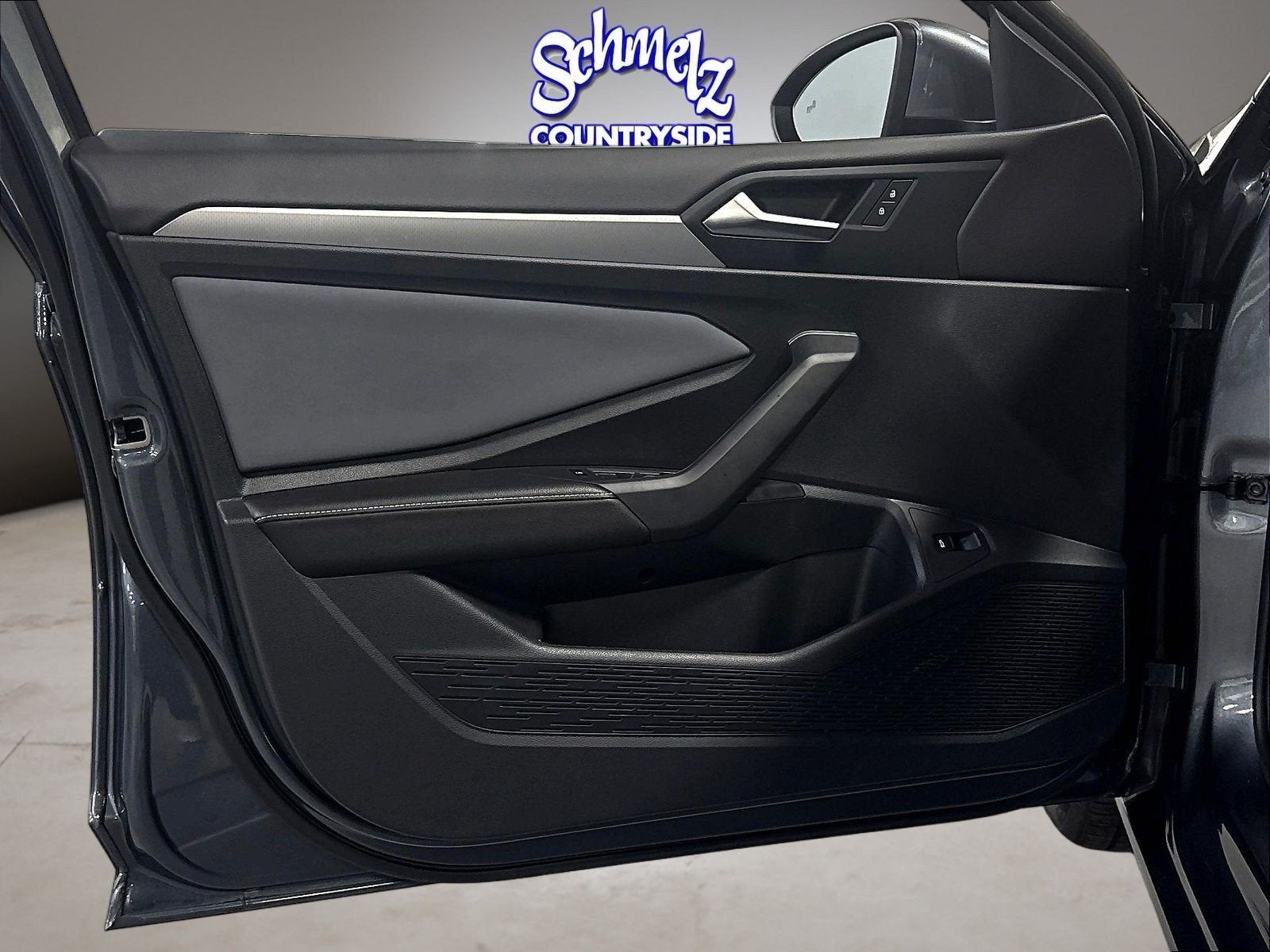 2025 Volkswagen Jetta SE w/Sunroof