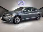 2025 Volkswagen Jetta SE w/Sunroof