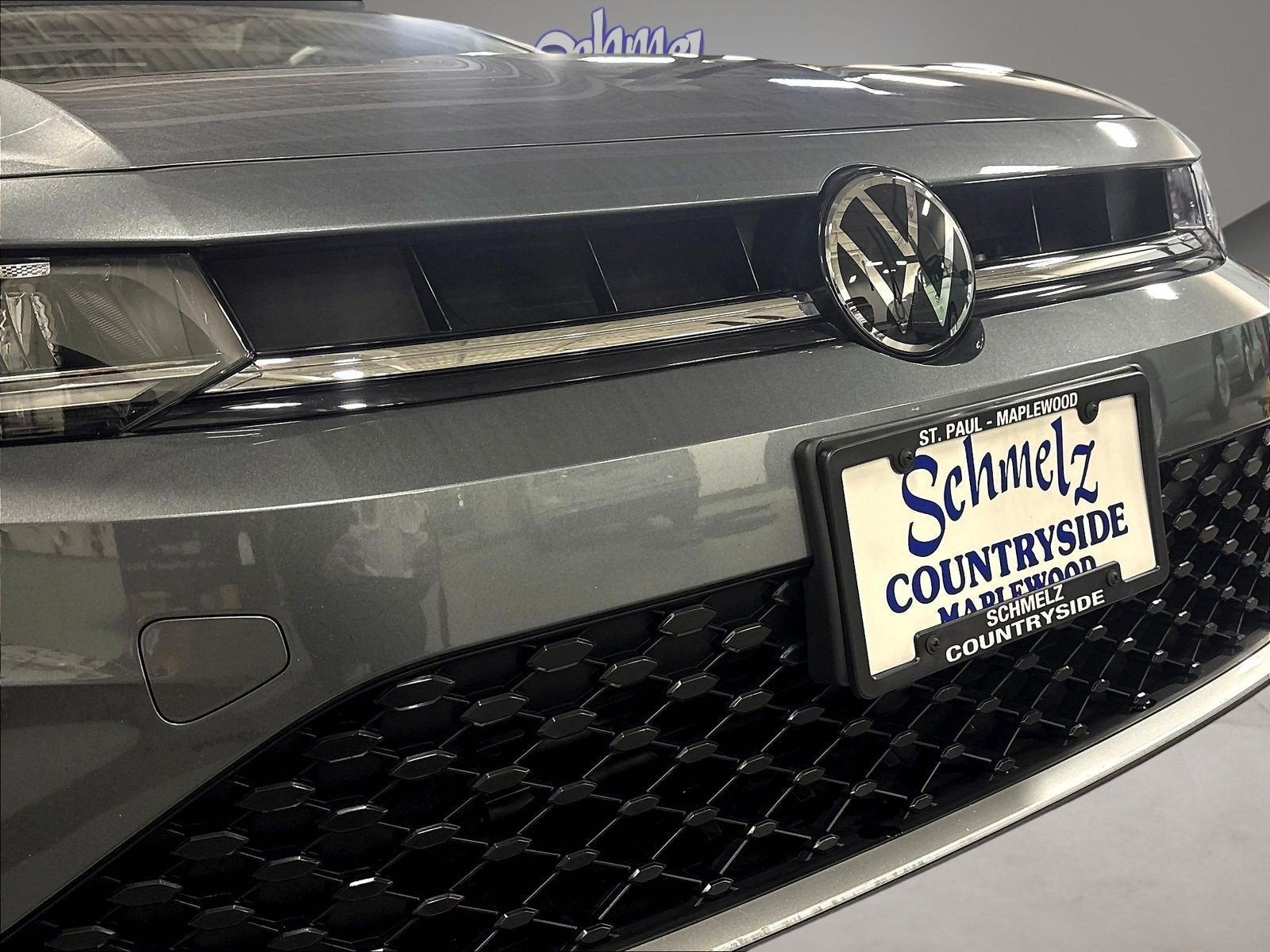 2025 Volkswagen Jetta SE w/Sunroof