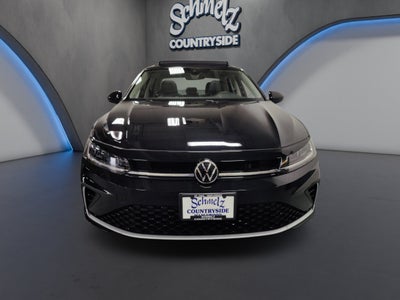 2025 Volkswagen Jetta SE w/Sunroof