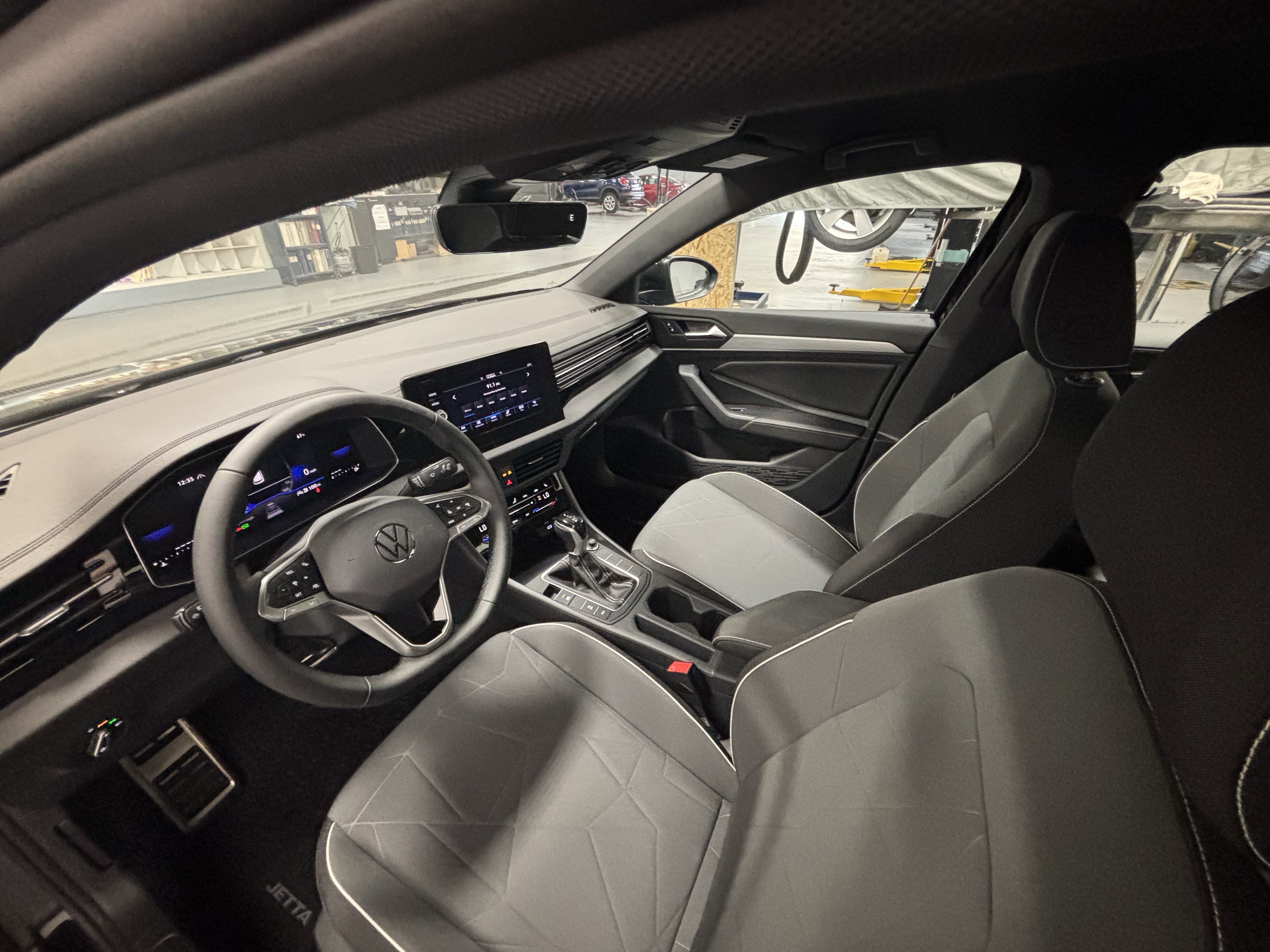 2025 Volkswagen Jetta Sport