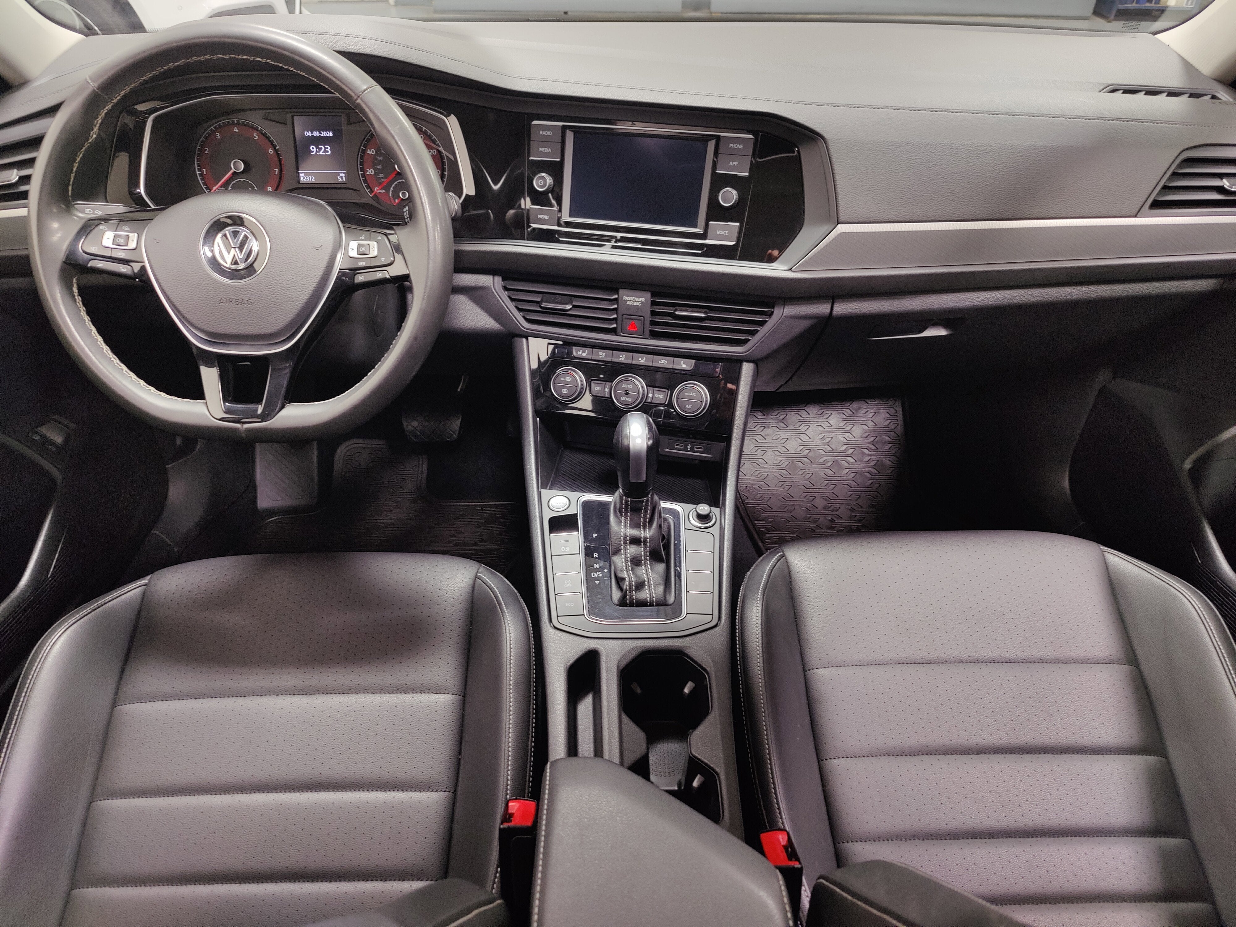 2021 Volkswagen Jetta SE w/Sunroof