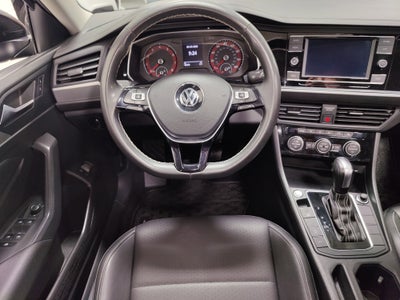 2021 Volkswagen Jetta SE w/Sunroof