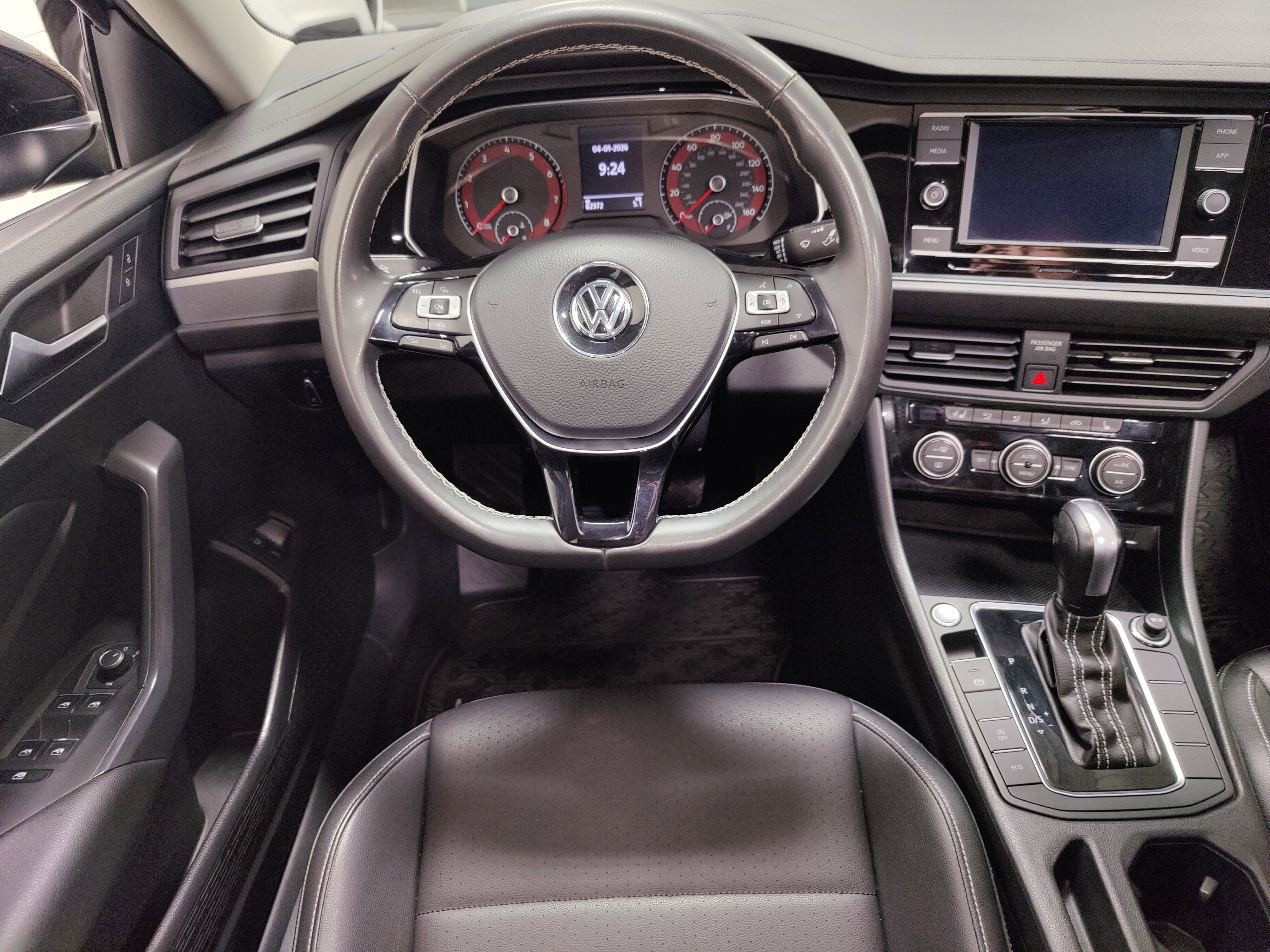 2021 Volkswagen Jetta SE w/Sunroof