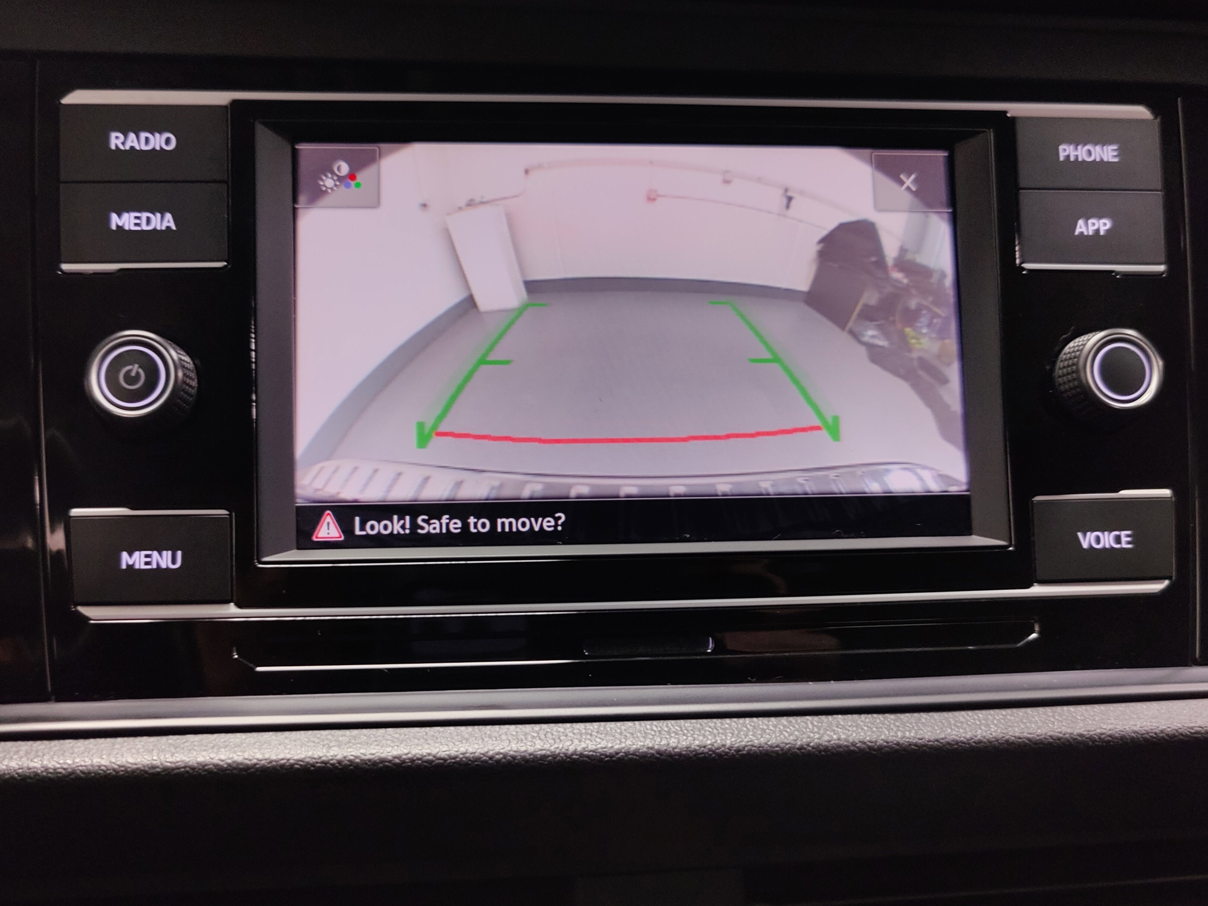 2021 Volkswagen Jetta SE w/Sunroof