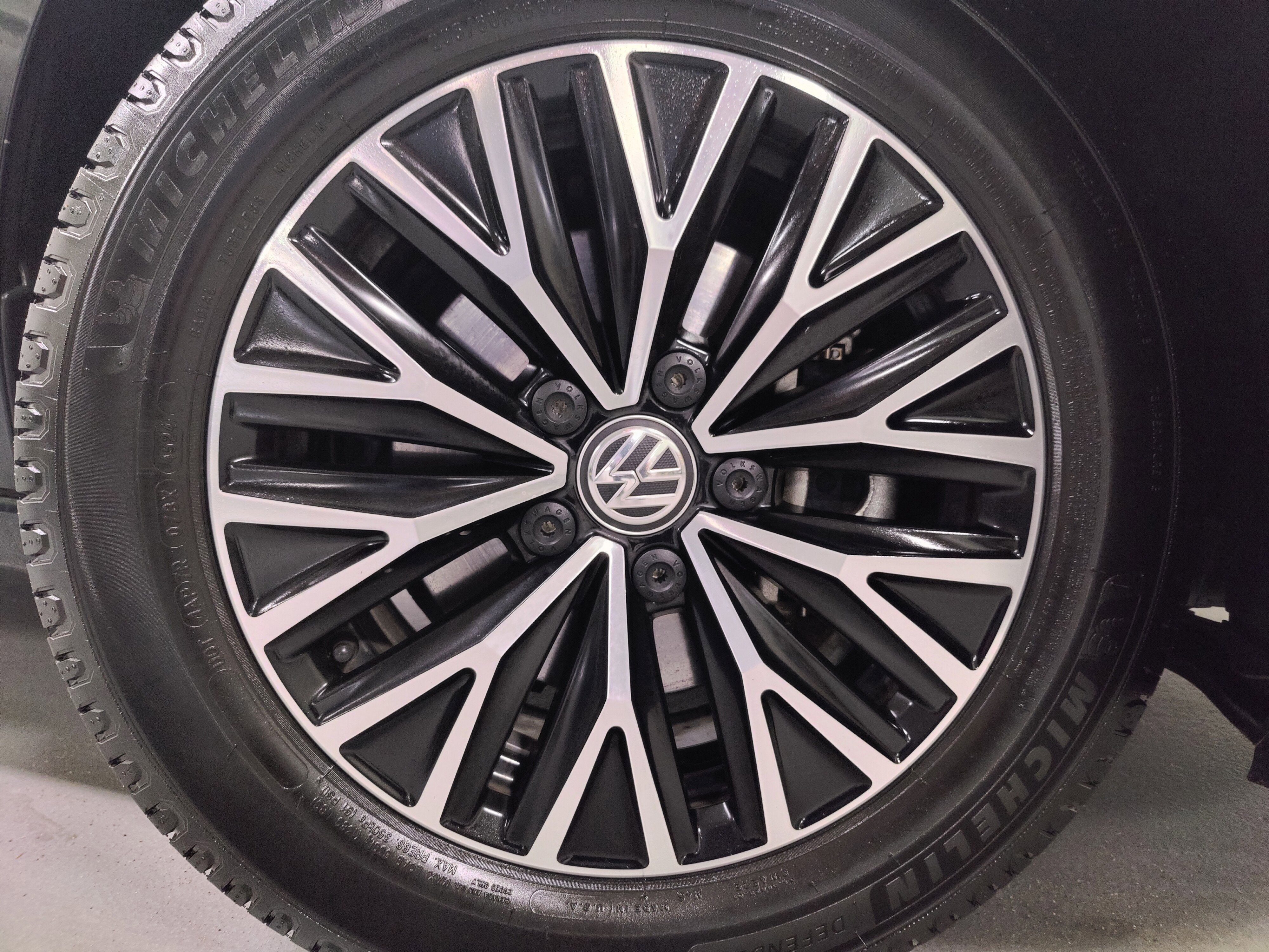 2021 Volkswagen Jetta SE w/Sunroof