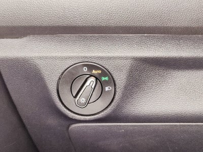 2021 Volkswagen Jetta SE w/Sunroof
