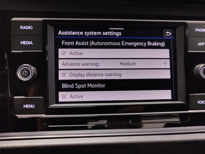 2021 Volkswagen Jetta SE w/Sunroof