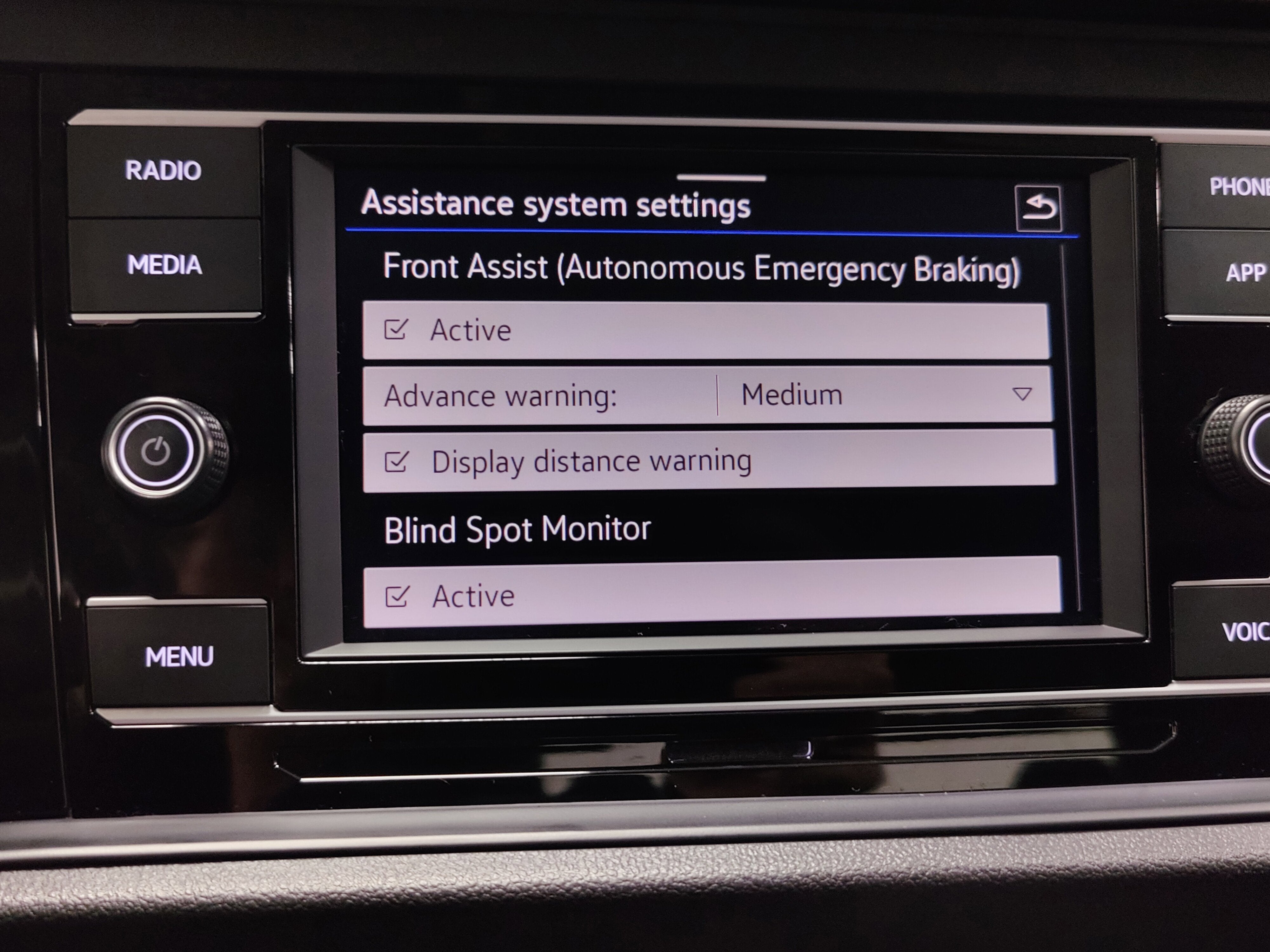 2021 Volkswagen Jetta SE w/Sunroof