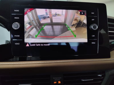 2026 Volkswagen Jetta SEL w/Sunroof & Nav